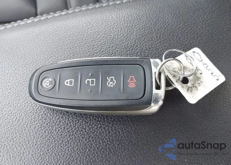 2018 Ford Escape Titanium из США, поврежденный, VIN 1FMCU9J92JUC33533